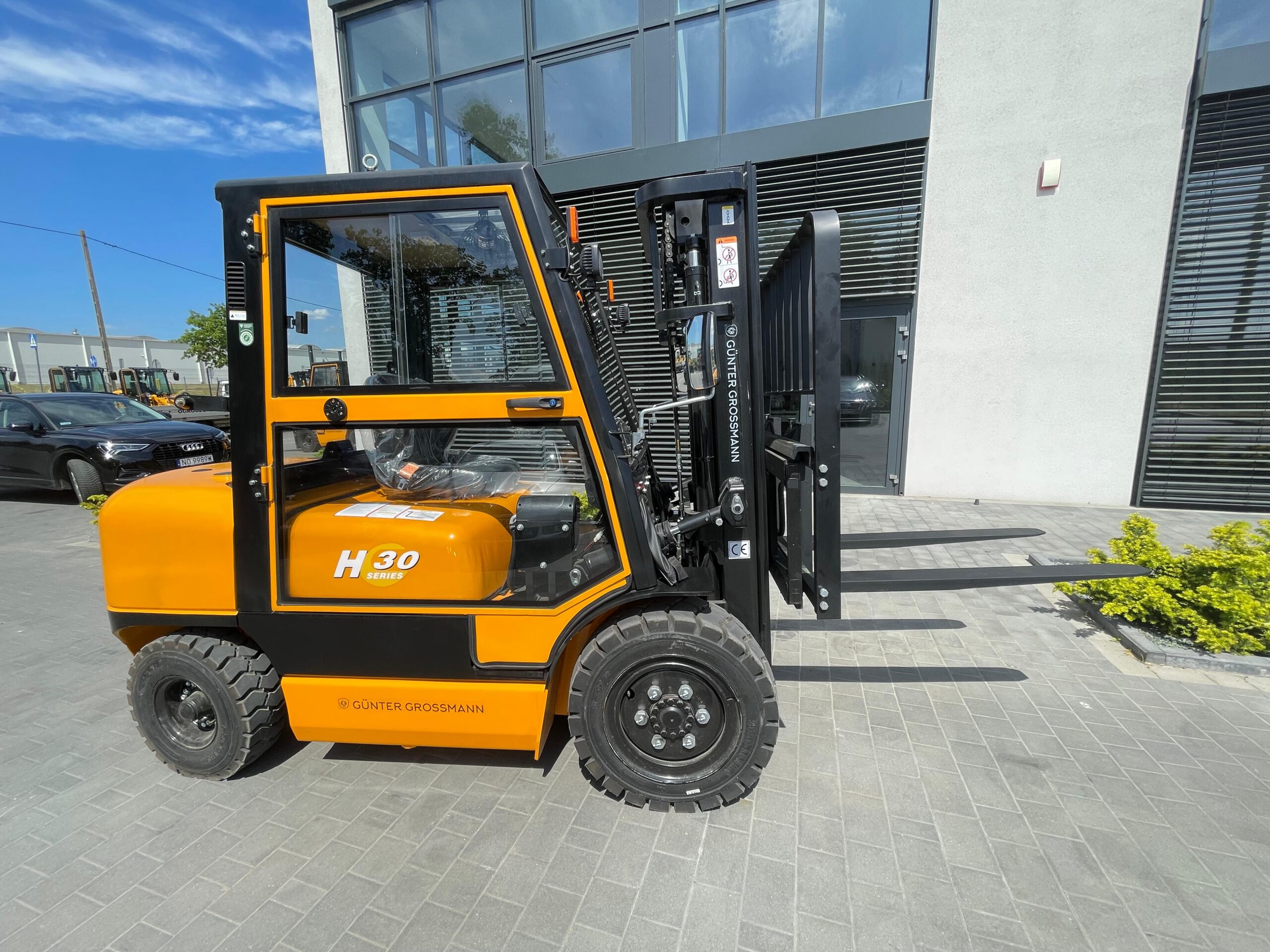 3TON – 3M – KABIN