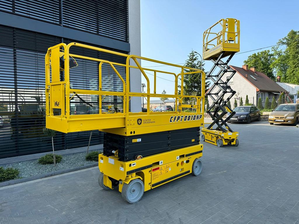 HEBEBÜHNE 8M